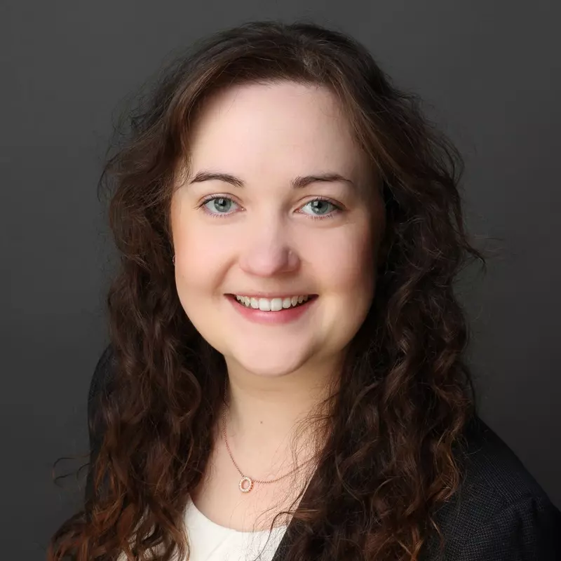 Portrait von Steuerberaterin Carolin Aretz