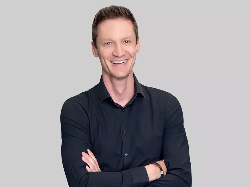 Portrait von Dennis Reimann